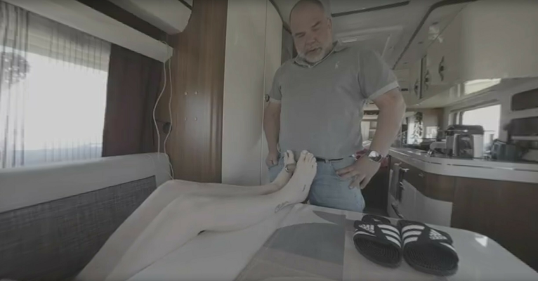 Sabdeluxe - Caravan Date - Image 3