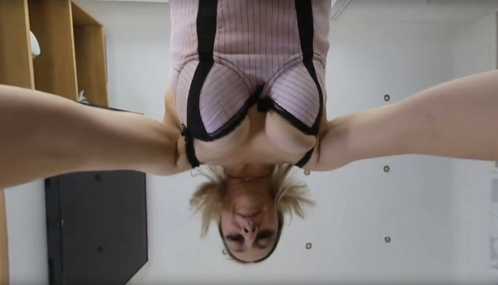 Kim Scott Facesitting Fantasy in Stunning 4K - Image 5