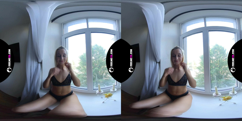 Kelly Skinny Teen VR Striptease in 180VR - Image 1