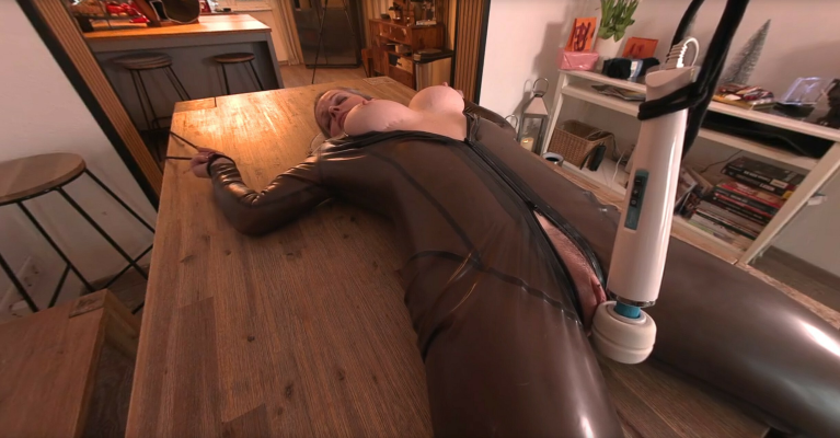 Sabdeluxe Bound on Table in Intense VR - Image 6