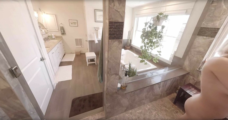 Jacquelyn Michelle's Virtual Girlfriend Thrill - Image 4