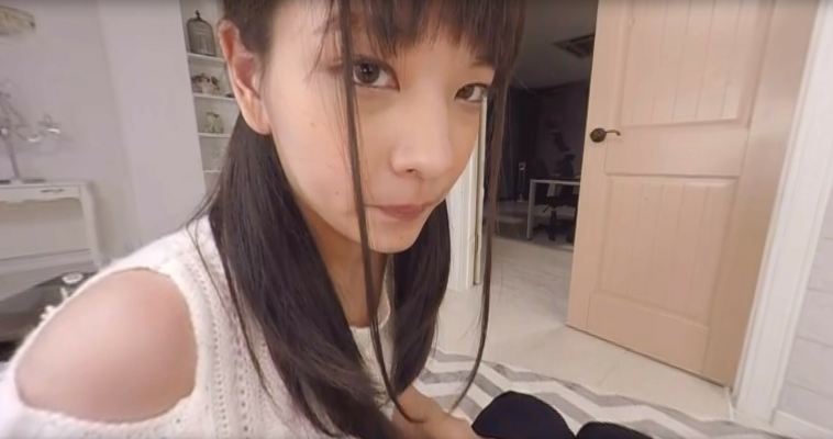 Mikako Abe Intense Creampie VR Action - Image 2