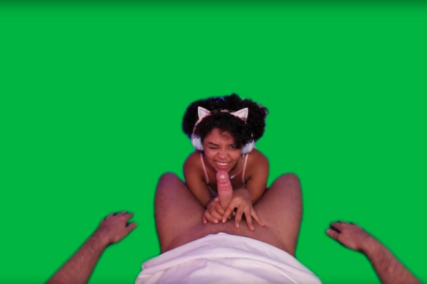 Selva Lapiedra in Erotic VR Gaming Thrill - Image 1