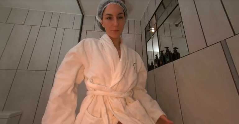 19Yo Teen Solo Striptease in Stunning 4K - Image 2