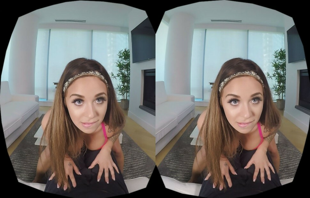 Mia Madison Debuts in Stunning VR Seduction - Image 3