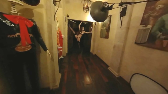 Emily Bloom POV Nude Shoot - Sensual 4K Experience - Image 4